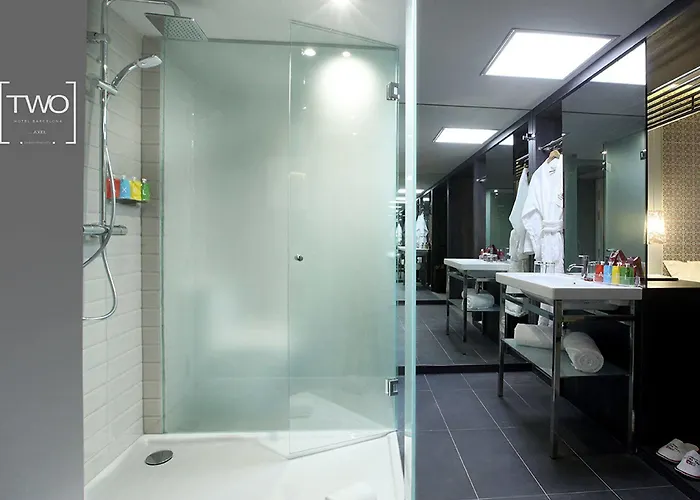 Axel Two 4 Sup - Adults Only