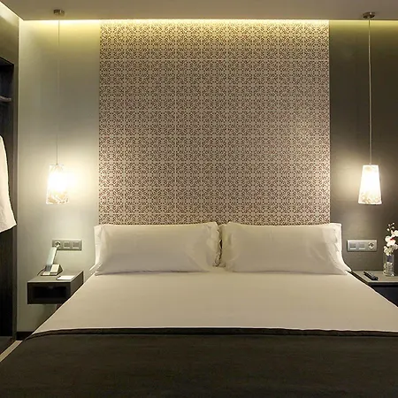ツゥー バイ アクセル 4* Sup 大人専用 4*